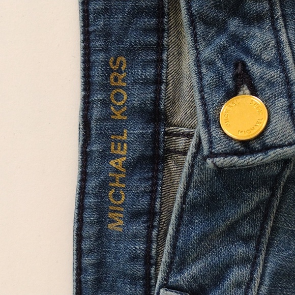 Michael Kors Women's Size 2 Dillion Relaxed Denim Distressed Blue Jeans - Picture 3 of 16